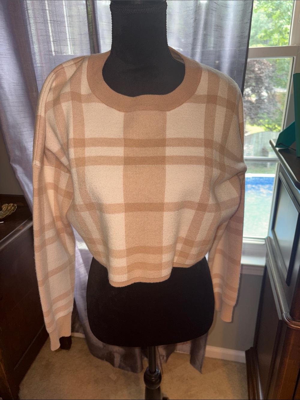 Altar'd State Beige and Cream Plaid Cropped Crewneck Sweater
